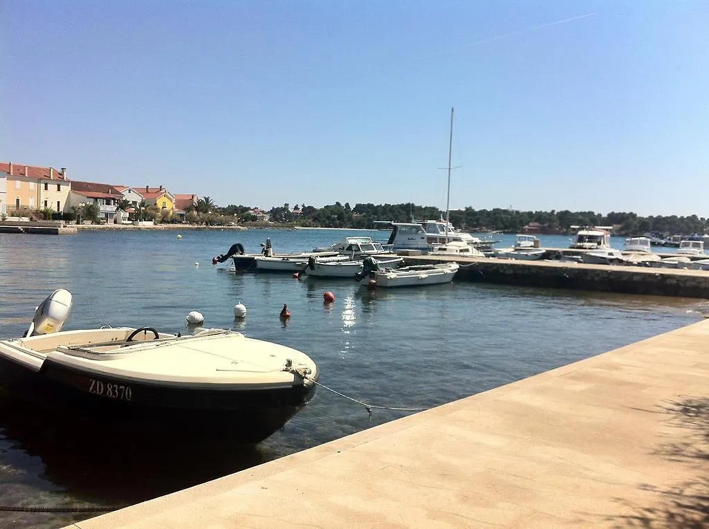 Apartments Parac